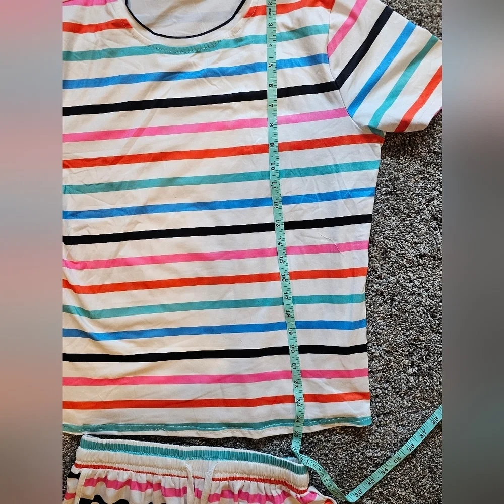 New! Multi Color Striped Matching Shorts Set Medium NWOT!
